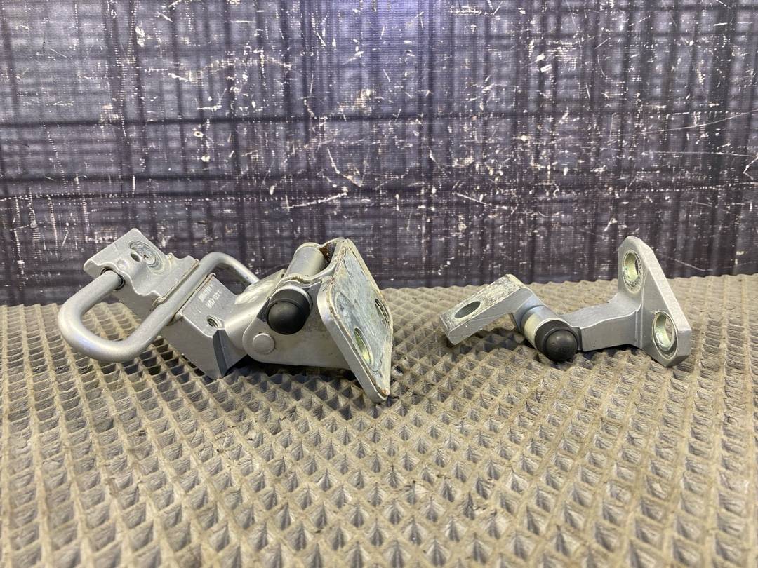 Петля двери, 1940 рублей, Красноярск