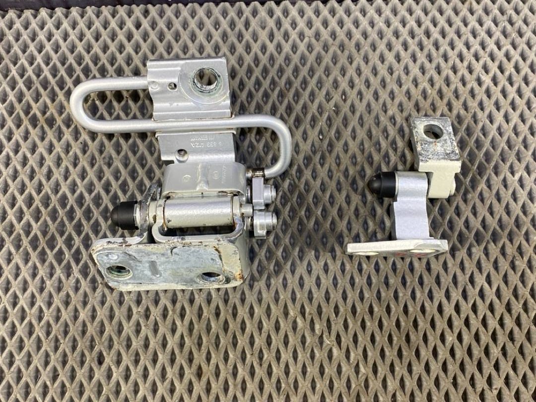 Петля двери, 1940 рублей, Красноярск