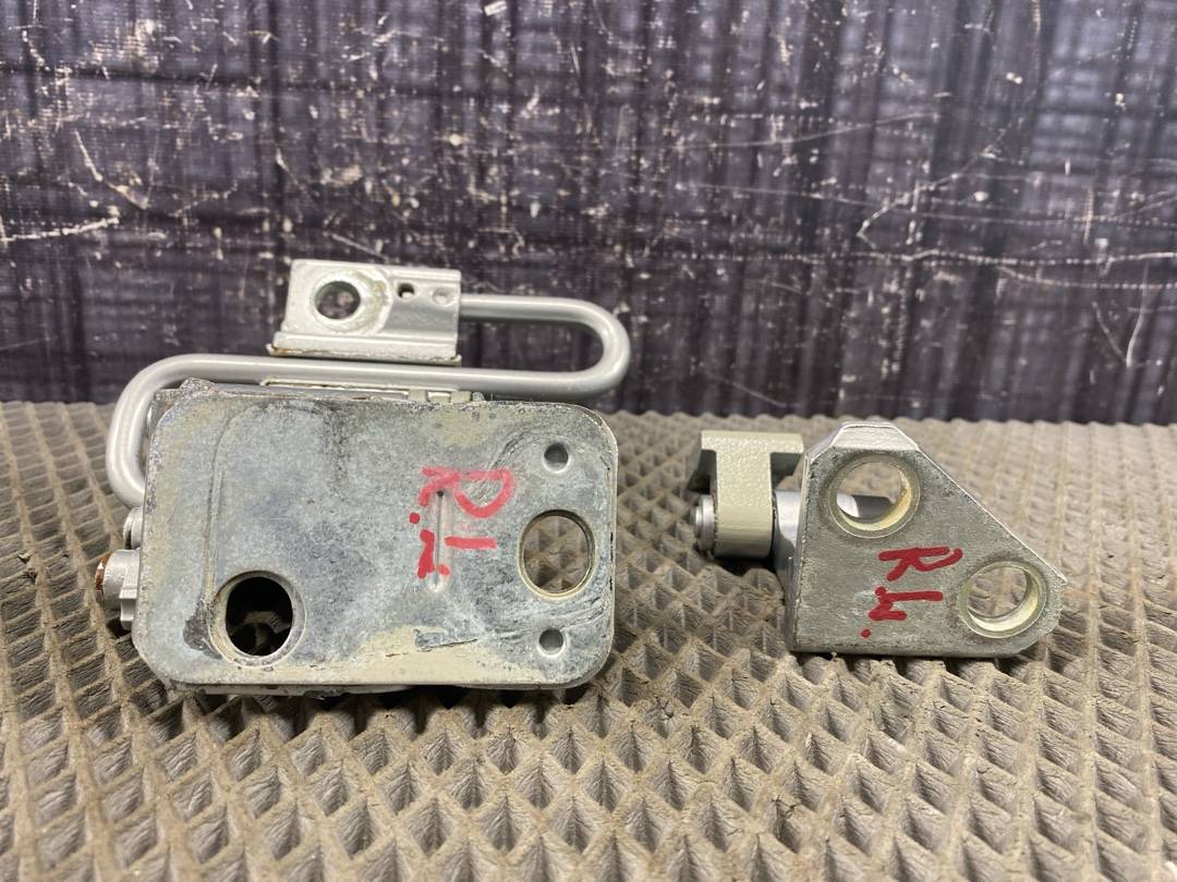 Петля двери, 1940 рублей, Красноярск