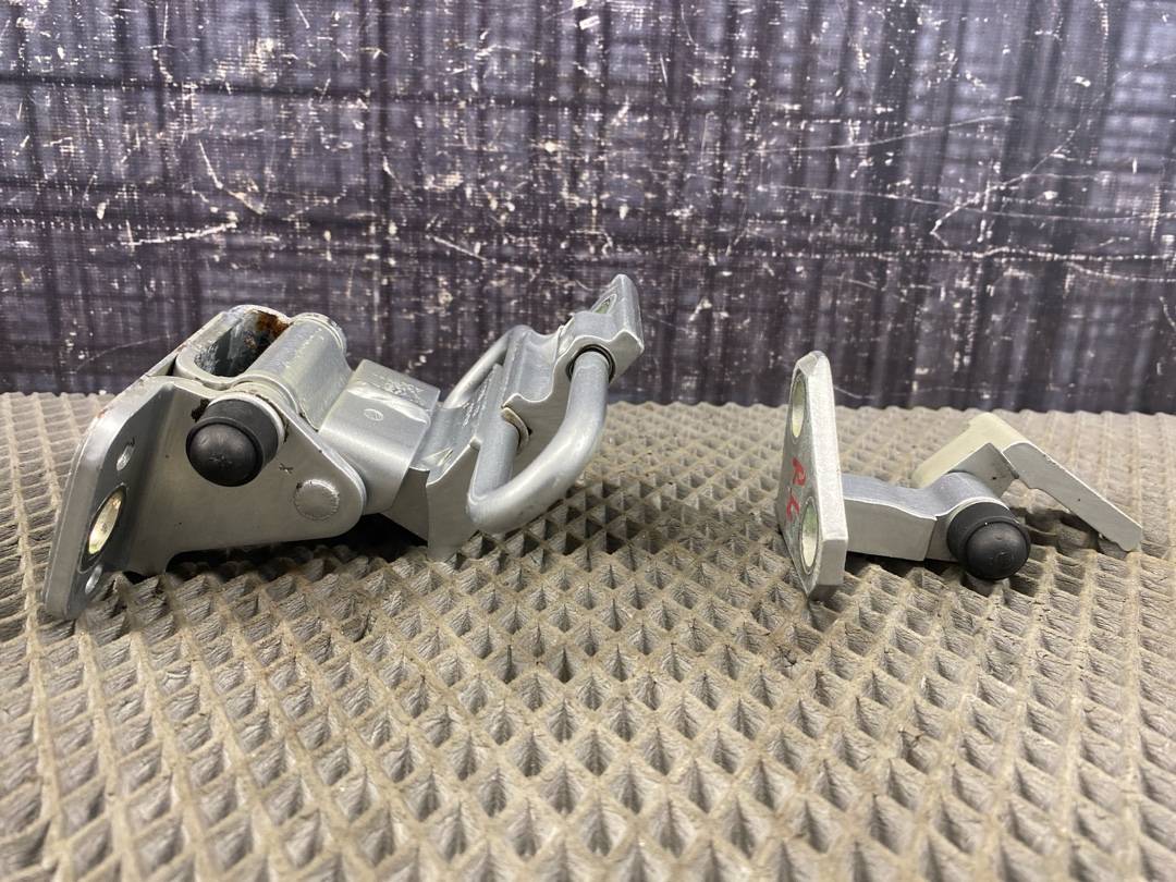 Петля двери, 1940 рублей, Красноярск