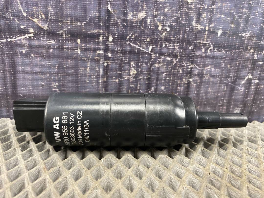 Мотор бачка стеклоомывателя, 920 рублей, Красноярск