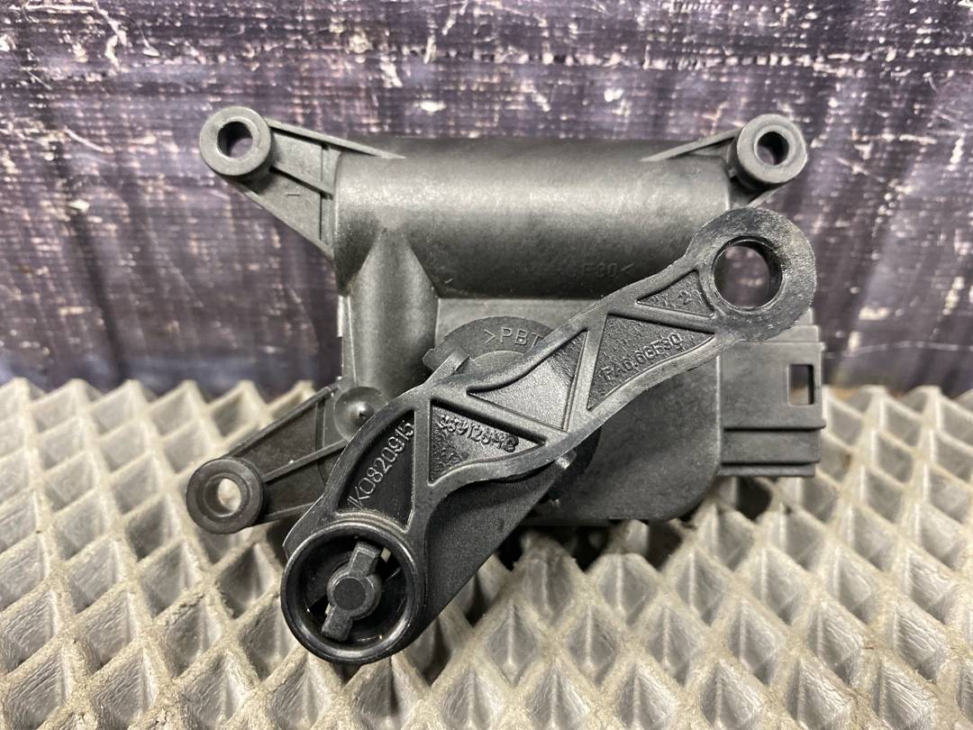 Мотор заслонки печки, 1470 рублей, Красноярск