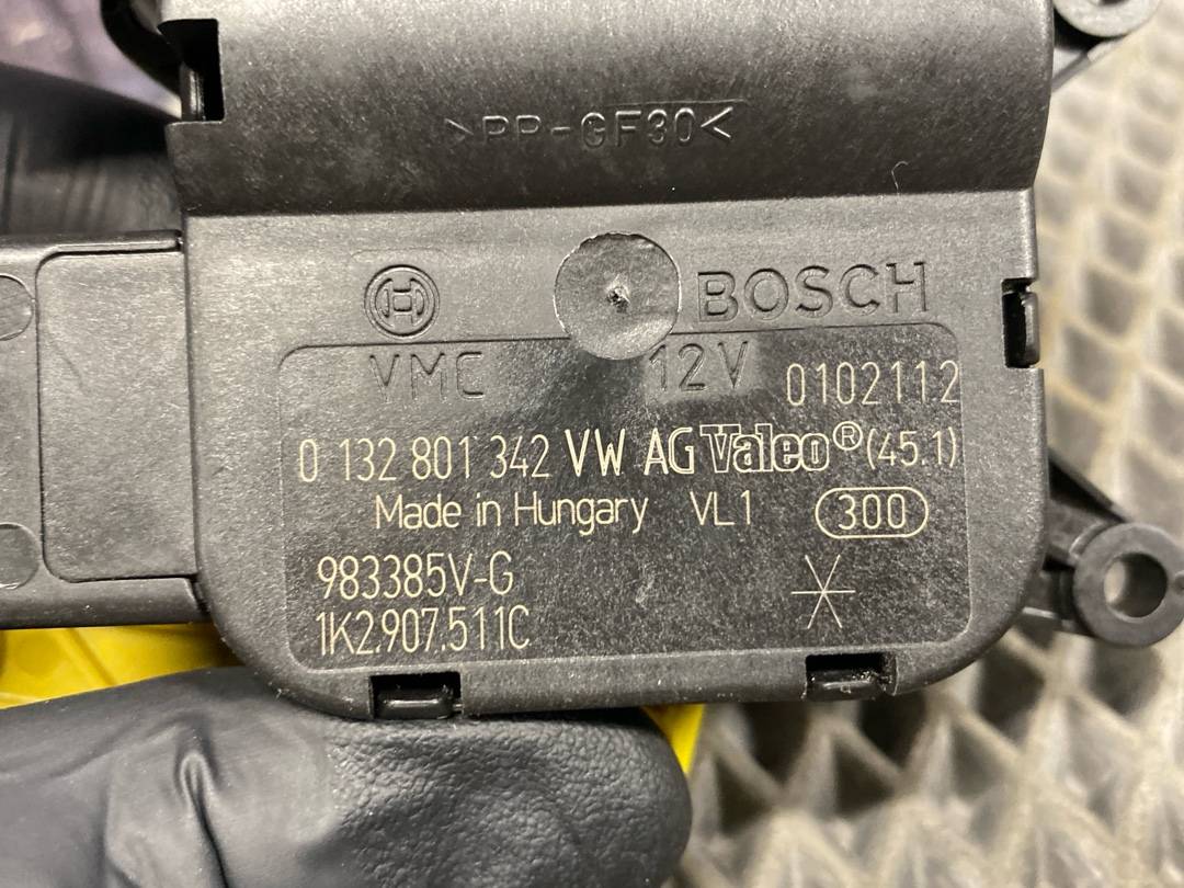 Мотор заслонки печки, 1470 рублей, Красноярск