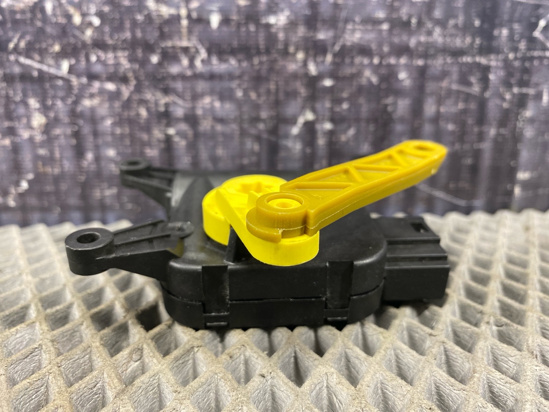 Мотор заслонки печки, 1470 рублей, Красноярск