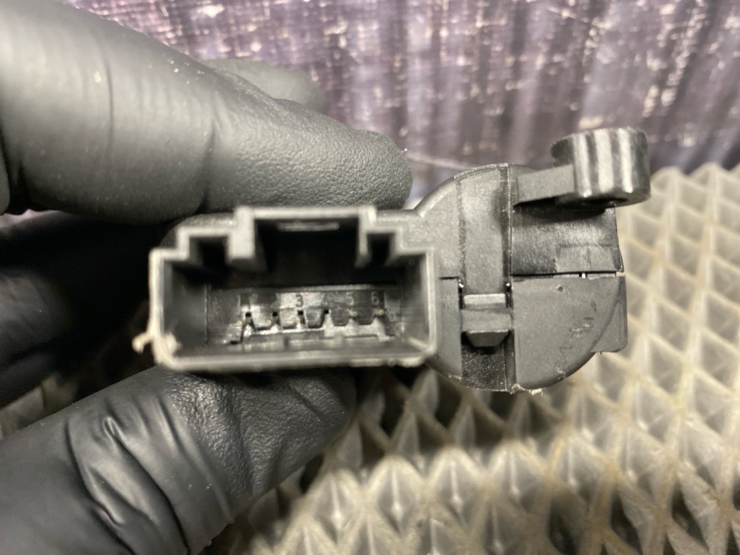 Мотор заслонки печки, 1470 рублей, Красноярск