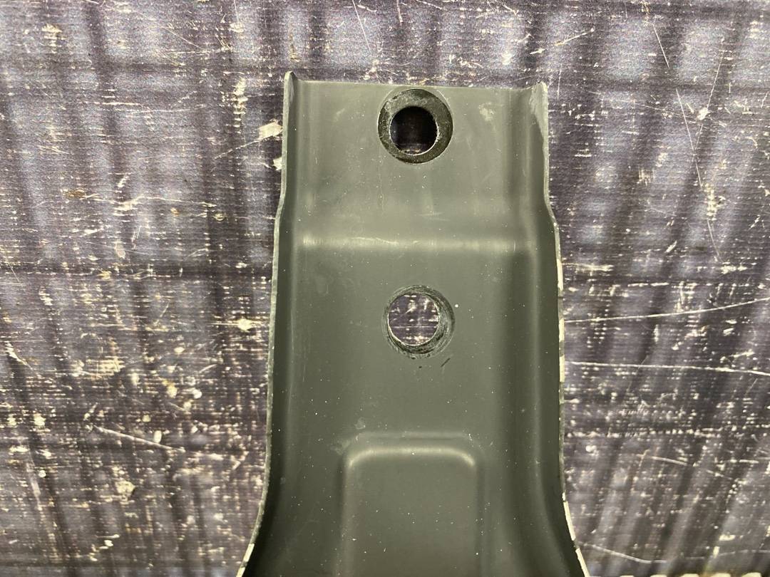 Кронштейн замка капота, 870 рублей, Красноярск