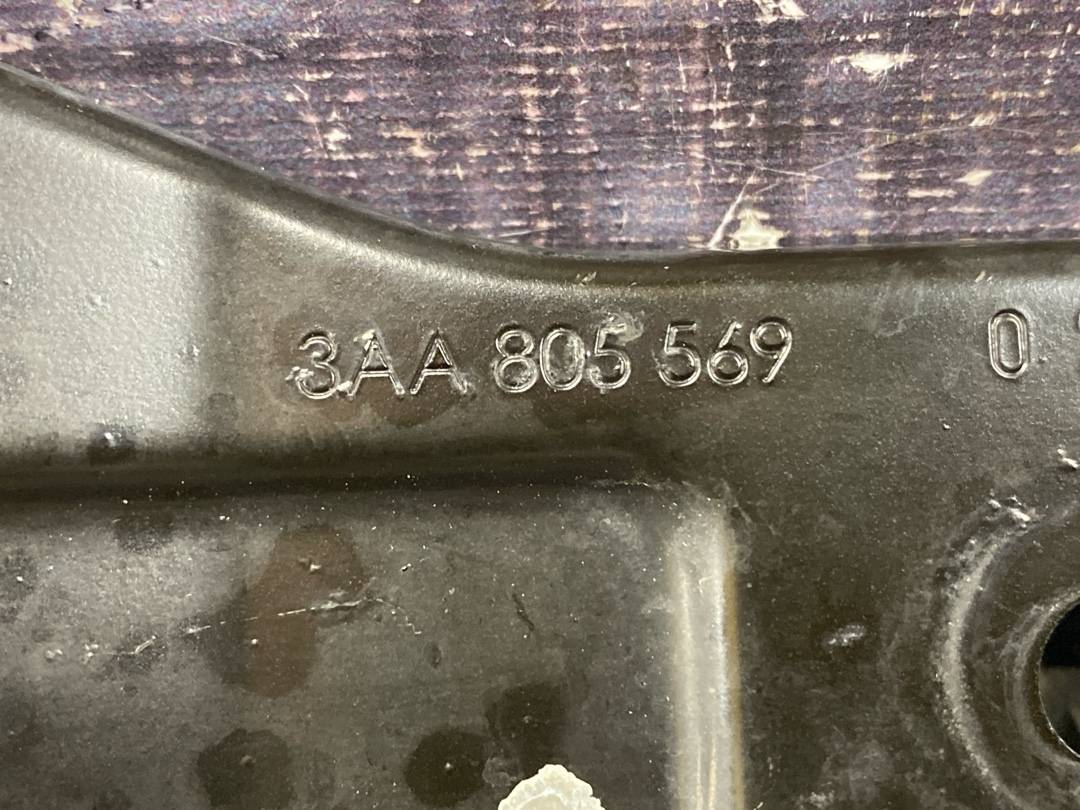 Кронштейн замка капота, 870 рублей, Красноярск