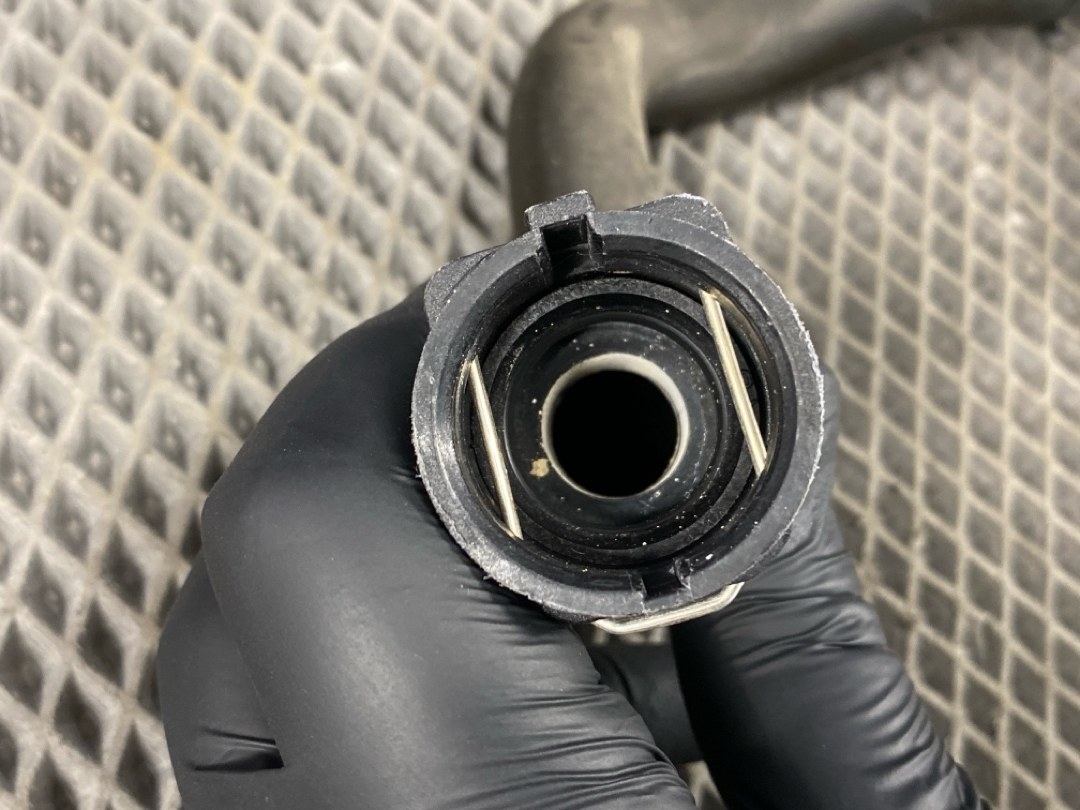 Шланг системы охлаждения, 3220 рублей, Красноярск