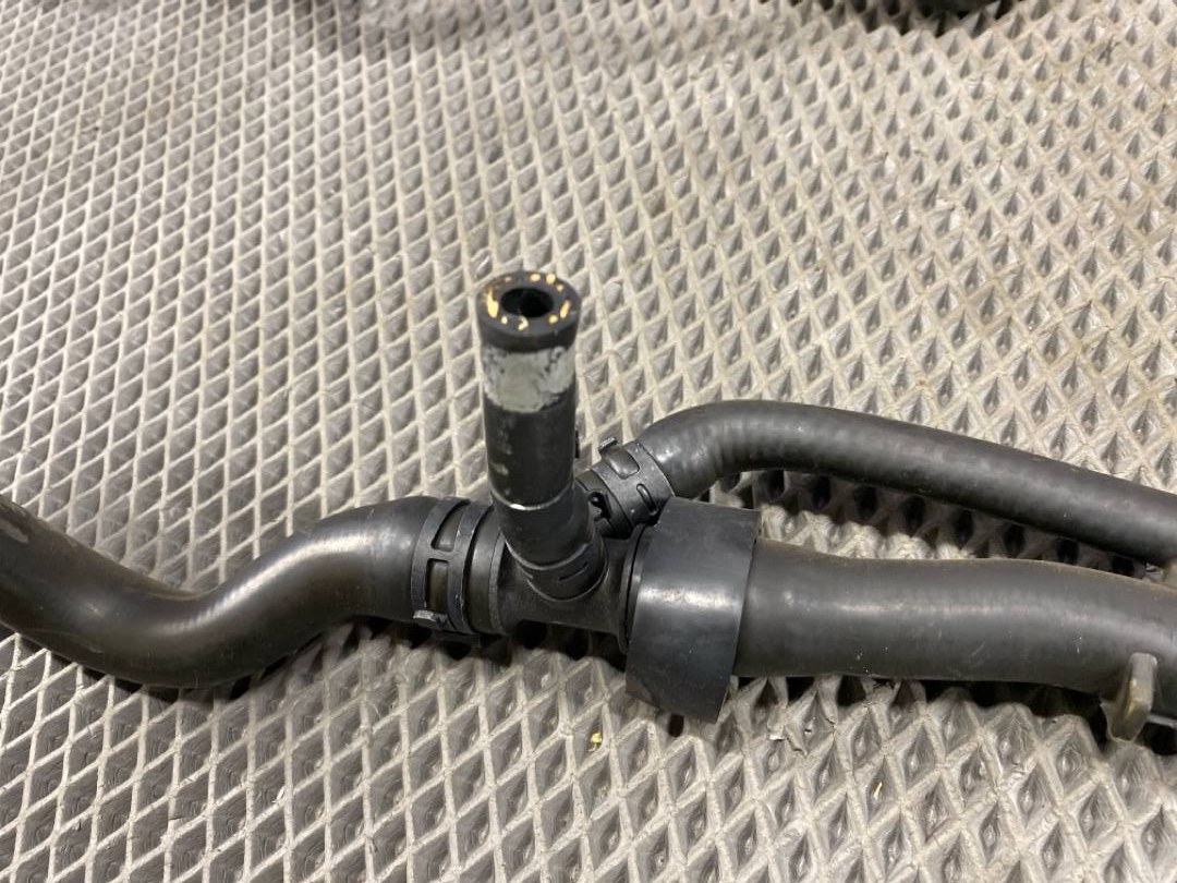 Шланг системы охлаждения, 3220 рублей, Красноярск