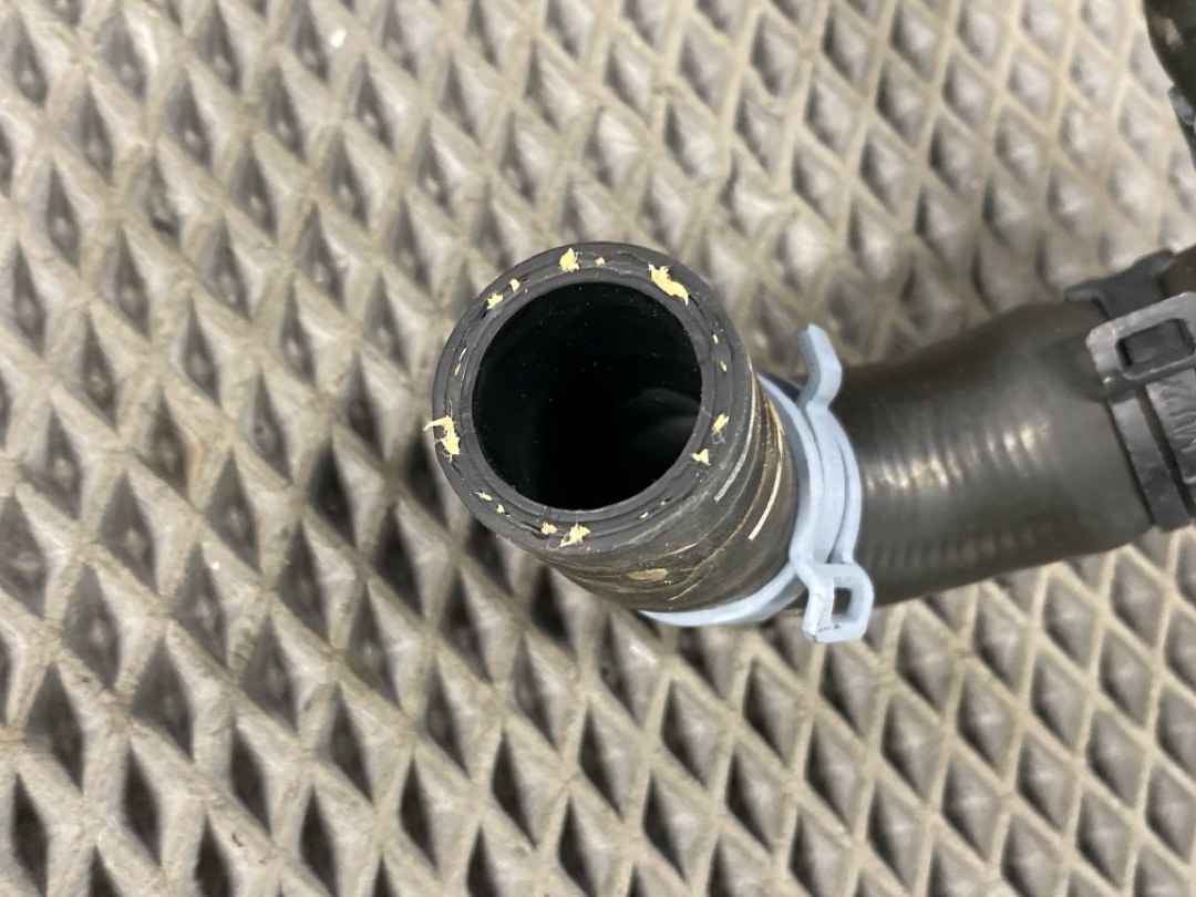 Шланг системы охлаждения, 1380 рублей, Красноярск