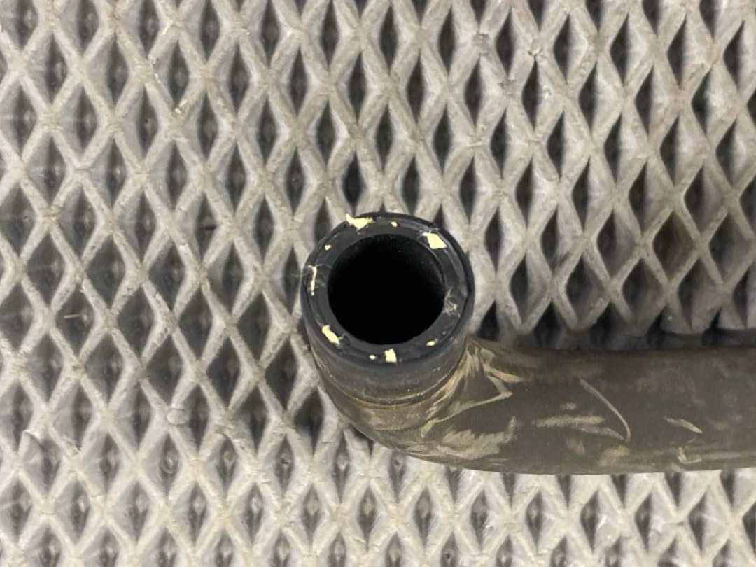 Шланг системы охлаждения, 1380 рублей, Красноярск