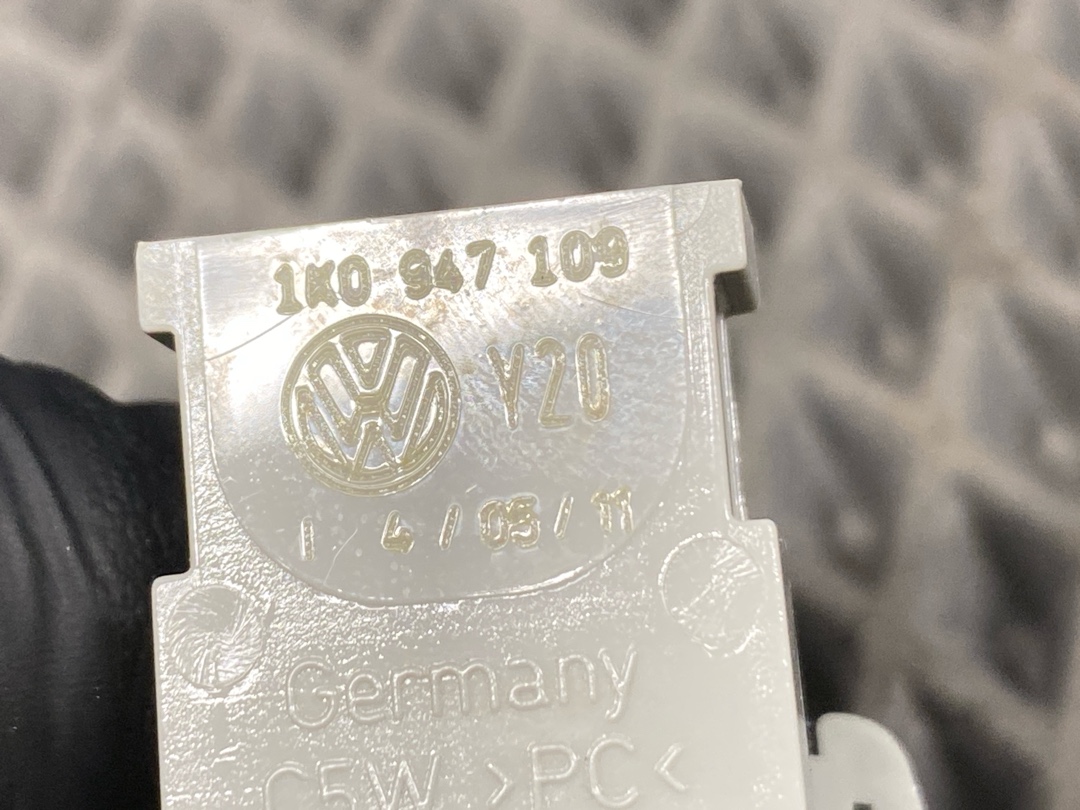 Плафон салона, 360 рублей, Красноярск