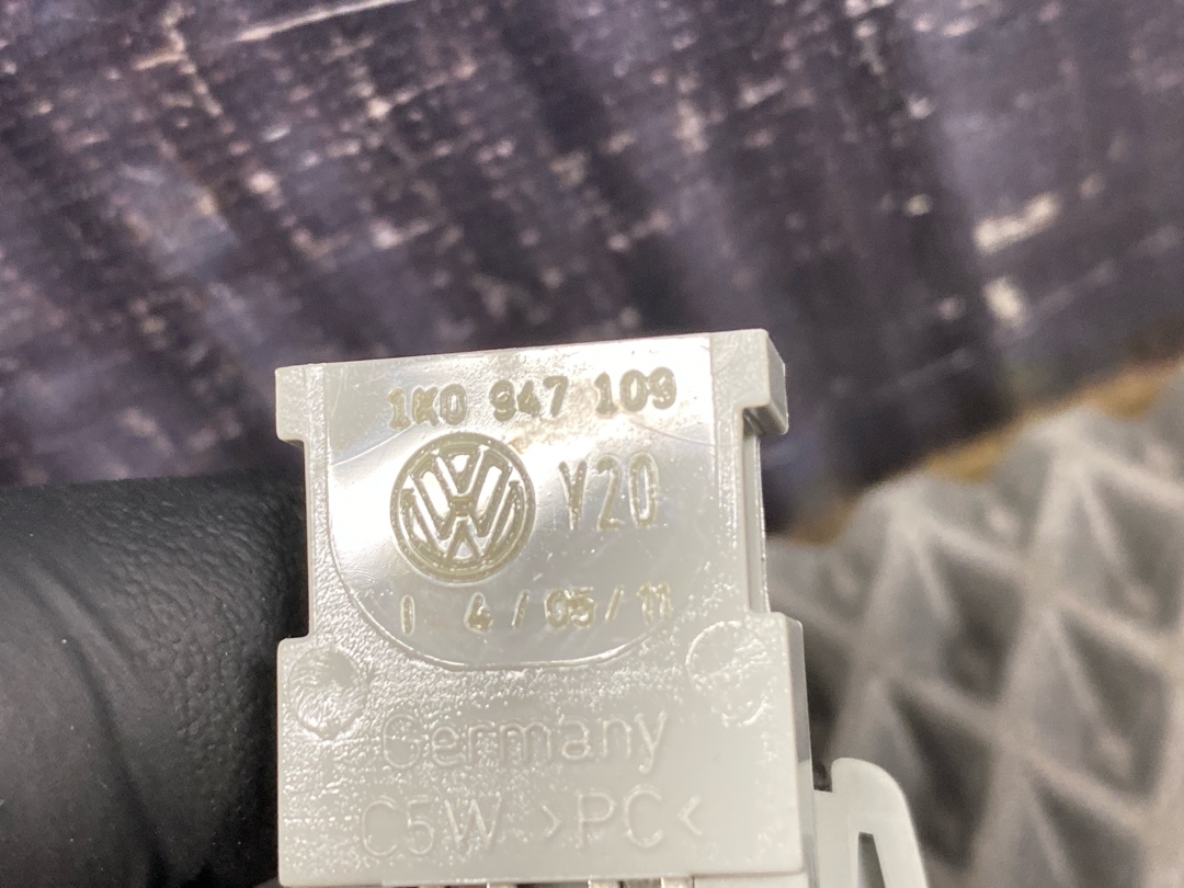 Плафон салона, 360 рублей, Красноярск