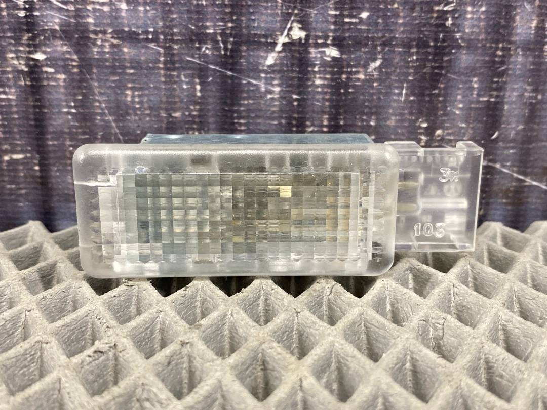 Плафон салона, 360 рублей, Красноярск