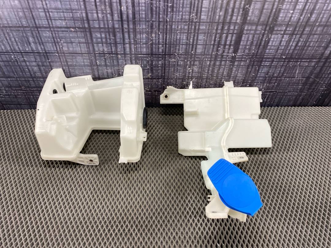 Бачок омывателя, 5210 рублей, Красноярск