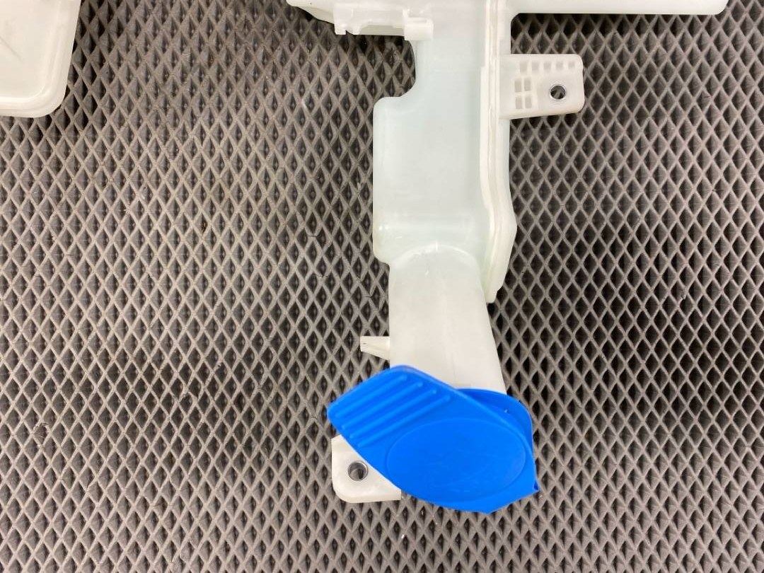 Бачок омывателя, 5210 рублей, Красноярск