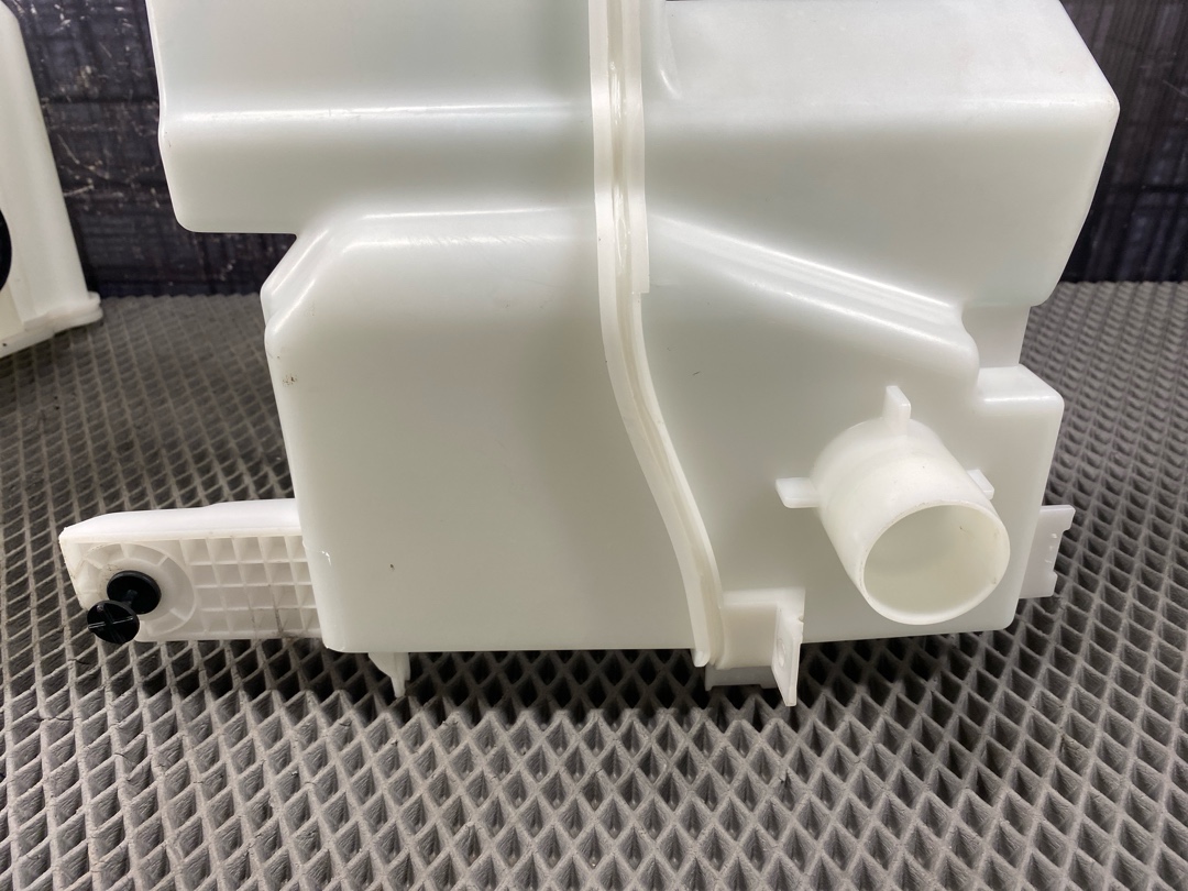 Бачок омывателя, 5210 рублей, Красноярск