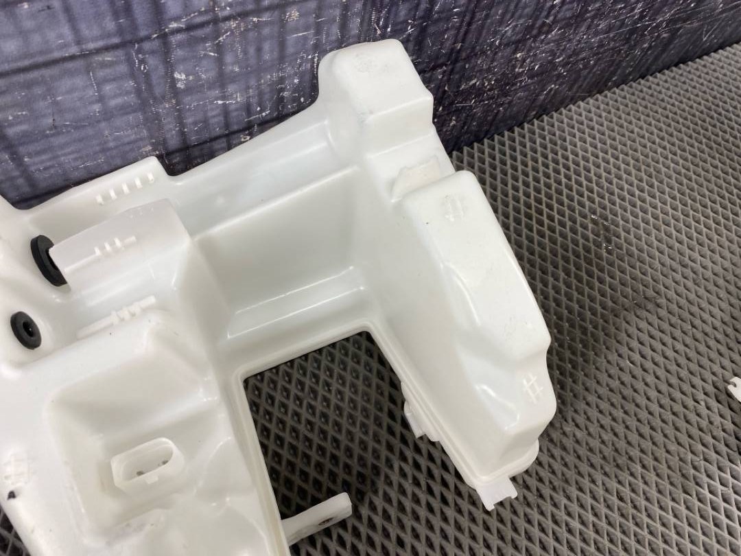 Бачок омывателя, 5210 рублей, Красноярск