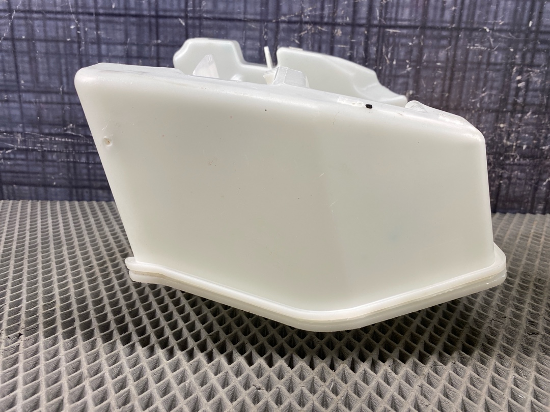 Бачок омывателя, 5210 рублей, Красноярск