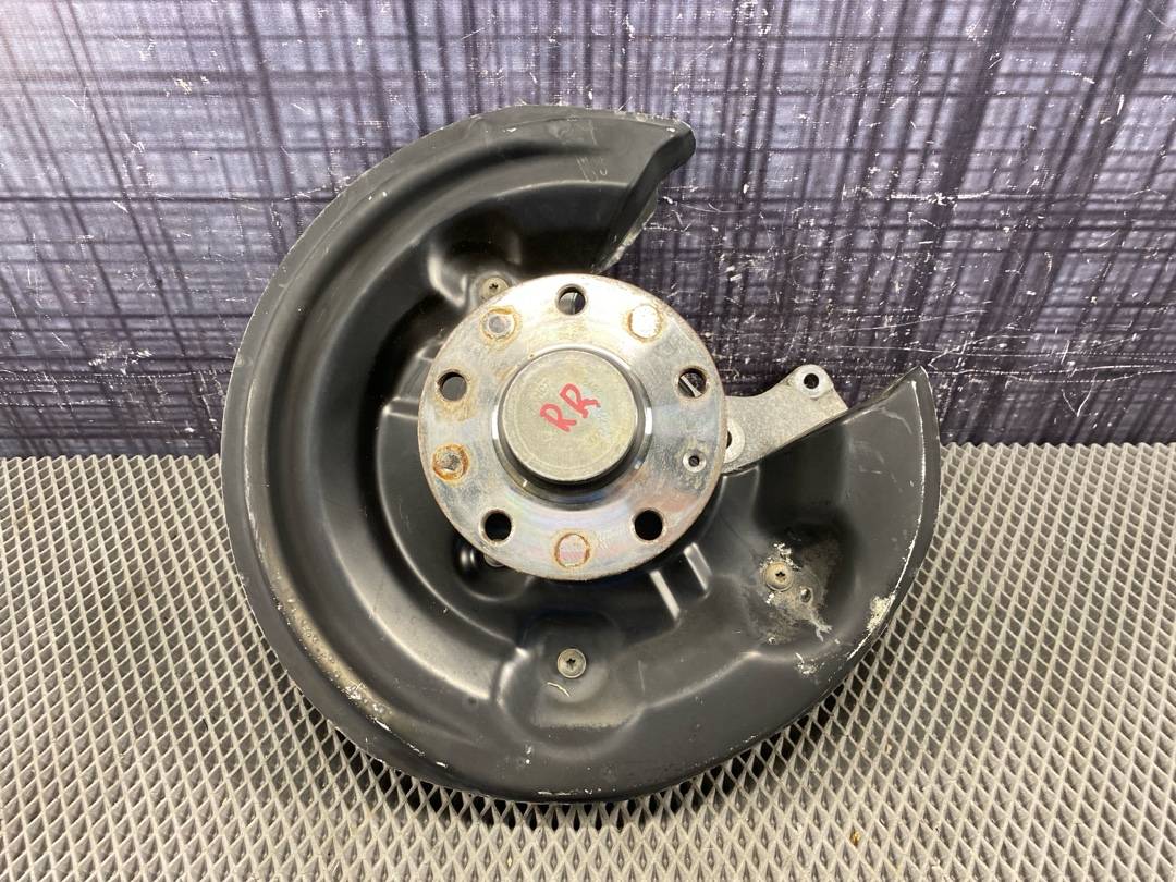 Поворотный кулак, 3430 рублей, Красноярск