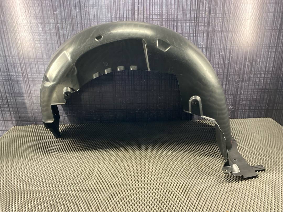 Подкрылок, 840 рублей, Красноярск