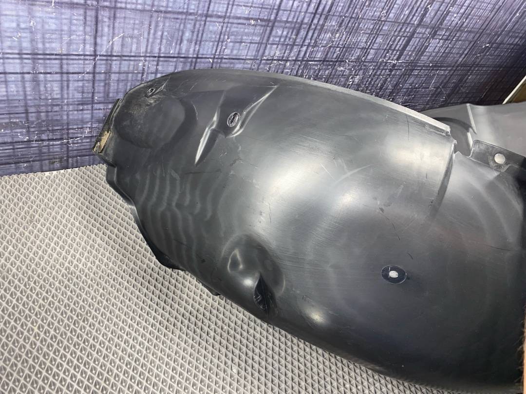 Подкрылок, 840 рублей, Красноярск