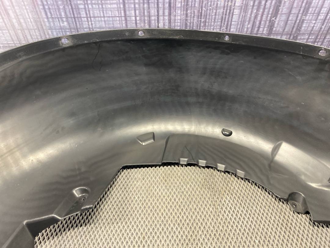 Подкрылок, 840 рублей, Красноярск