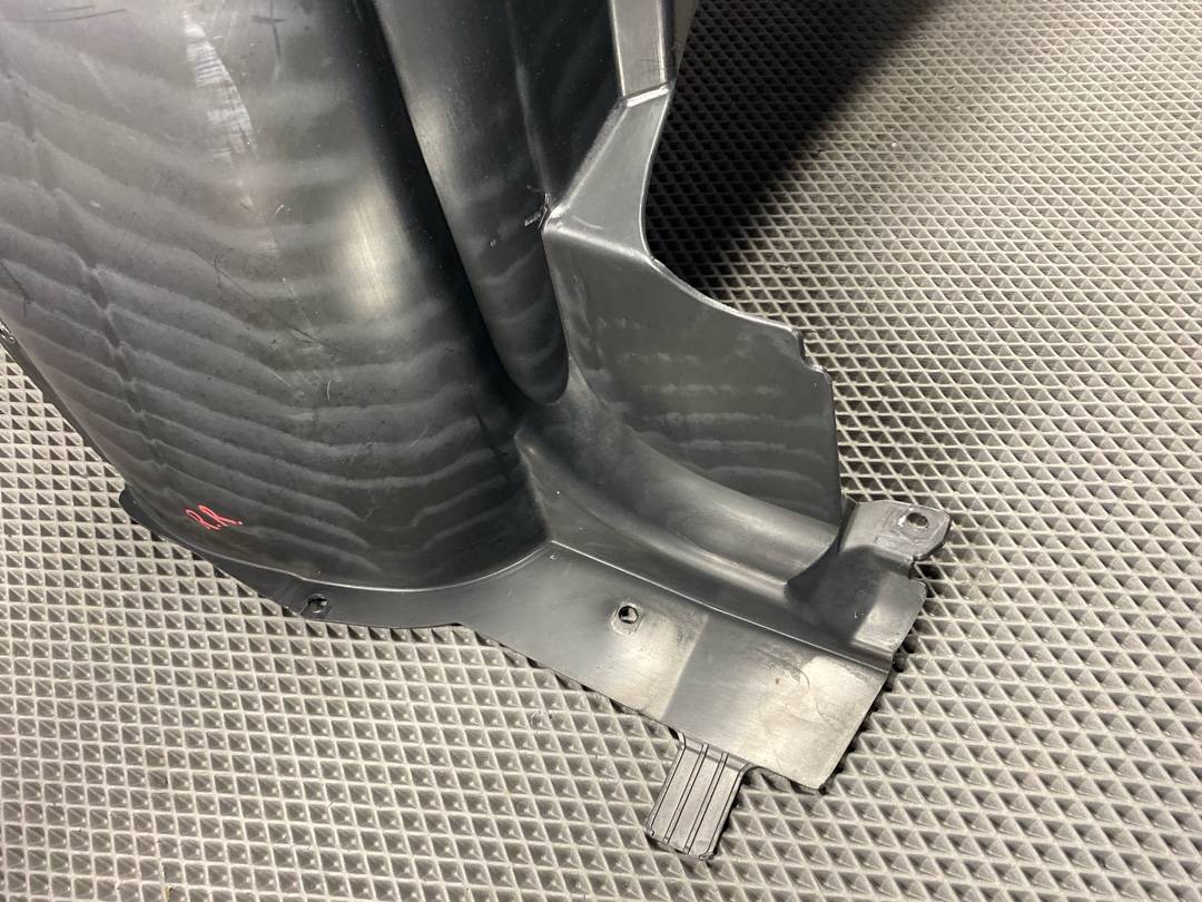 Подкрылок, 840 рублей, Красноярск