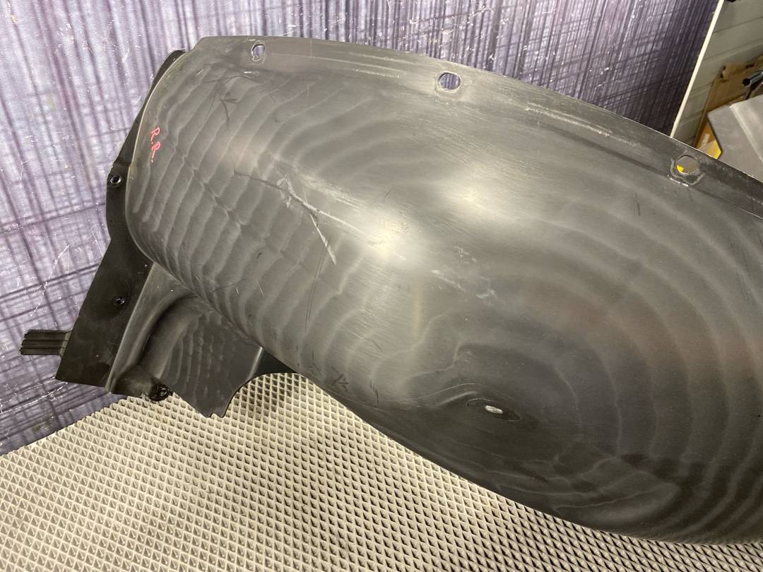 Подкрылок, 840 рублей, Красноярск