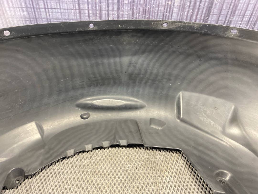 Подкрылок, 840 рублей, Красноярск