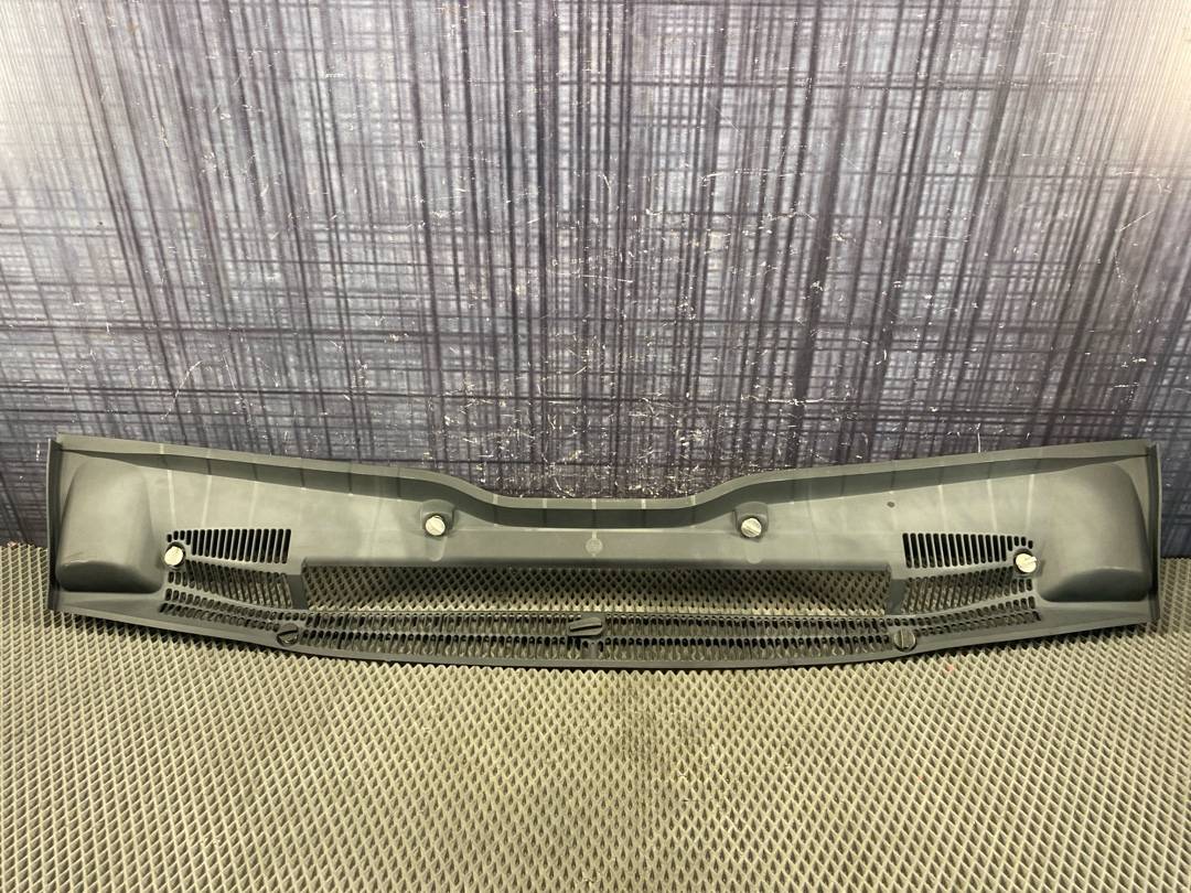 Решетка под лобовое стекло, 1335 рублей, Красноярск