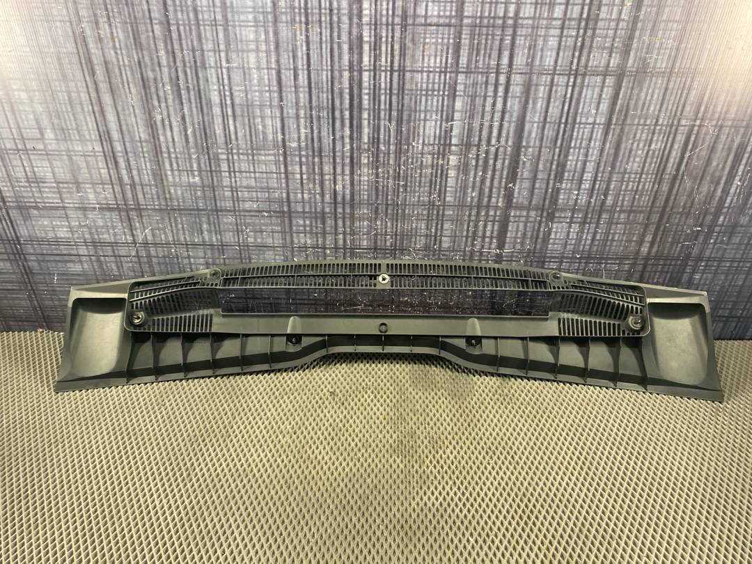 Решетка под лобовое стекло, 1335 рублей, Красноярск