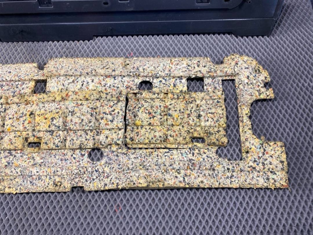 Обшивка крышки багажника, 1065 рублей, Красноярск