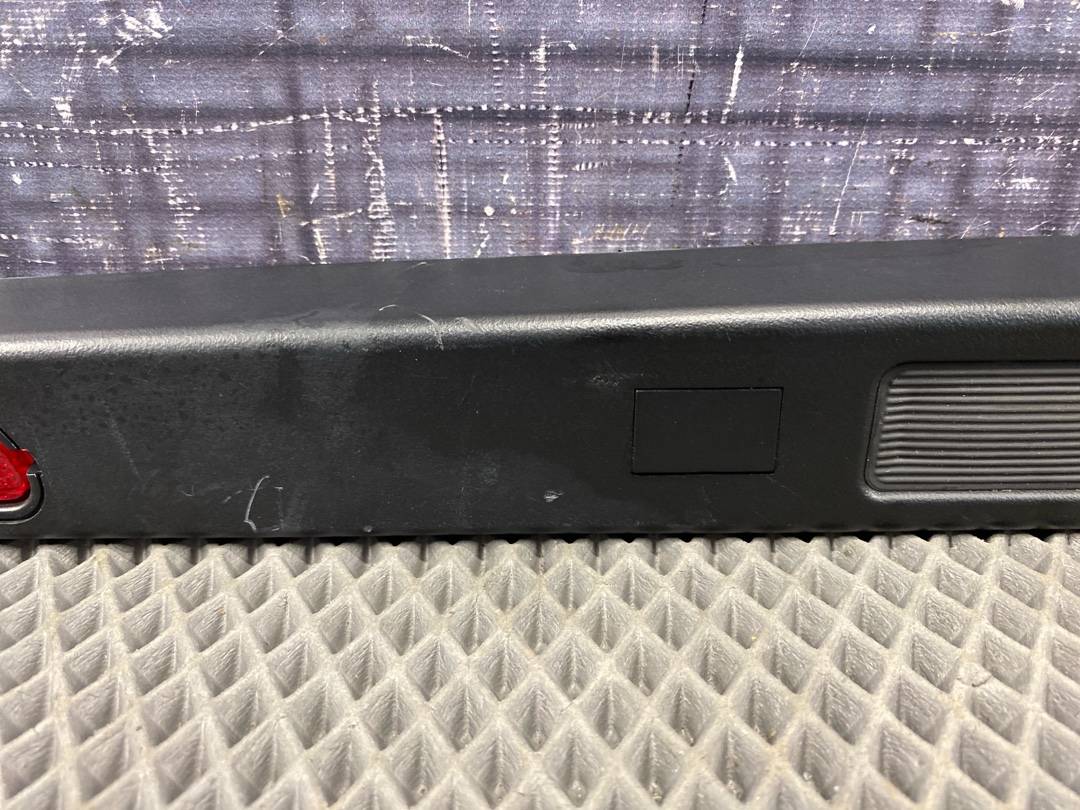 Пластик крышки багажника, 855 рублей, Красноярск