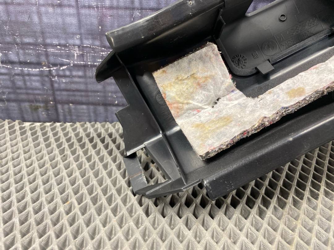 Пластик багажника, 570 рублей, Красноярск