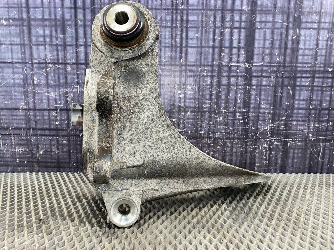 Поворотный кулак, 1973 рублей, Красноярск