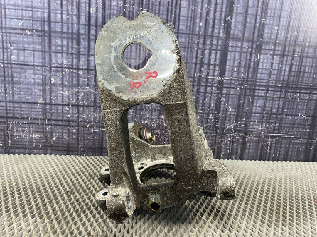 Поворотный кулак, 1973 рублей, Красноярск