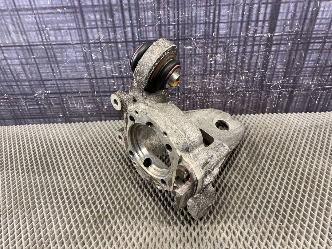 Поворотный кулак, 1973 рублей, Красноярск