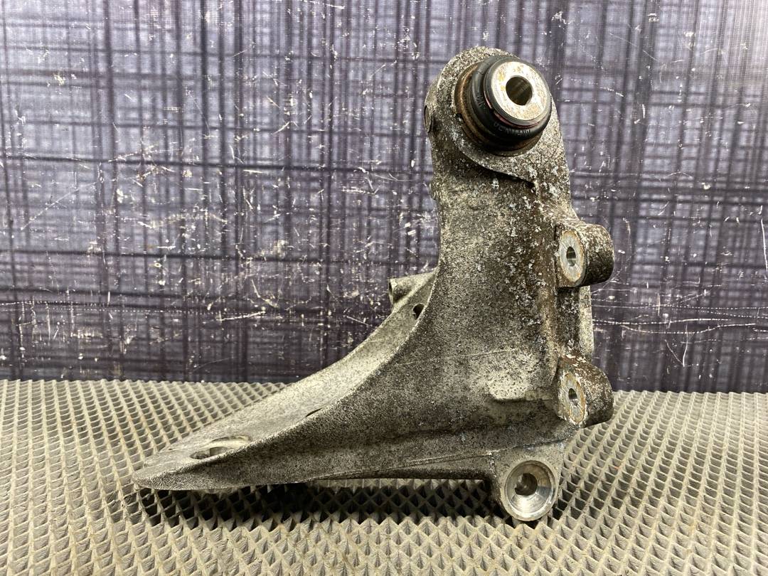 Поворотный кулак, 1973 рублей, Красноярск