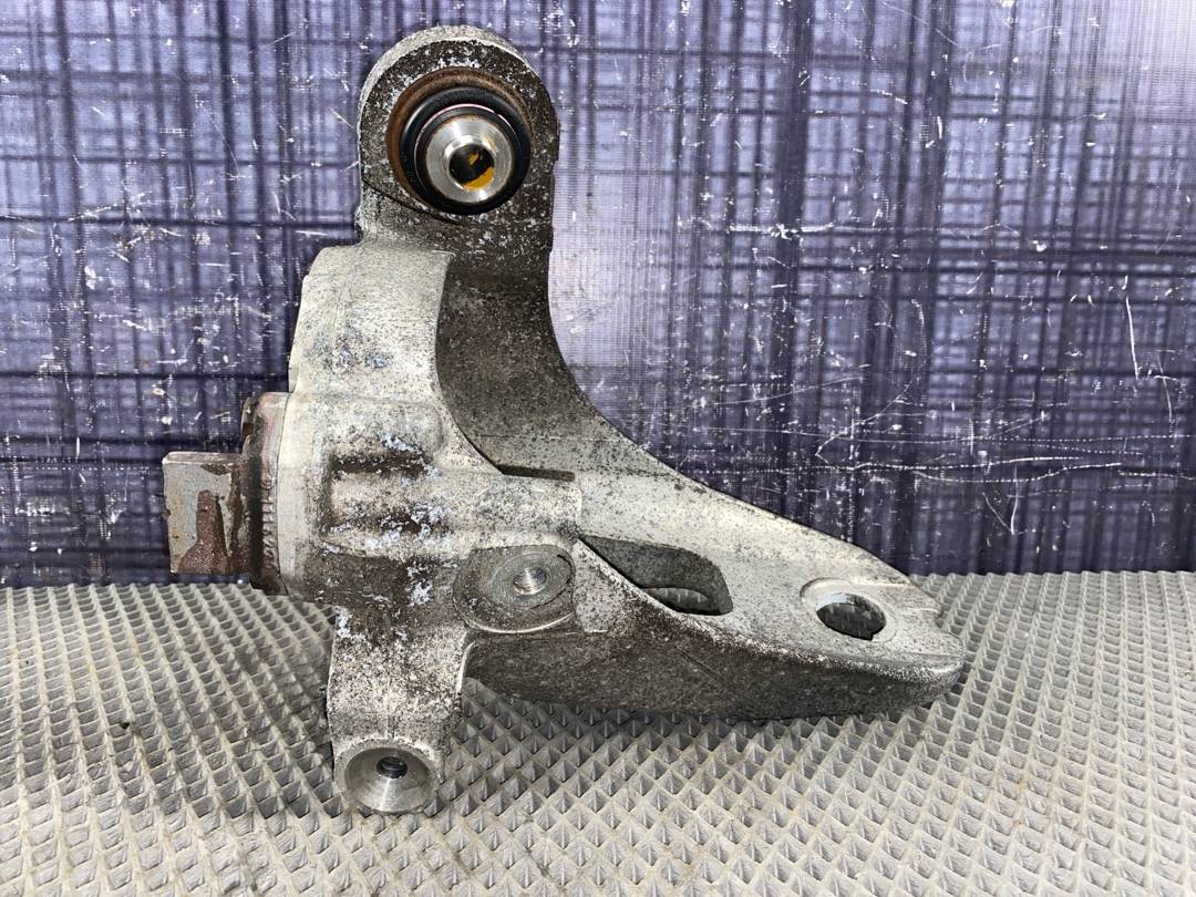 Поворотный кулак, 1973 рублей, Красноярск