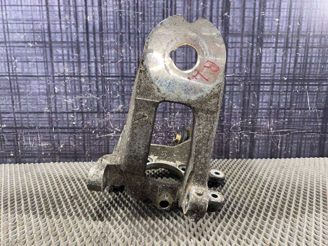 Поворотный кулак, 1973 рублей, Красноярск