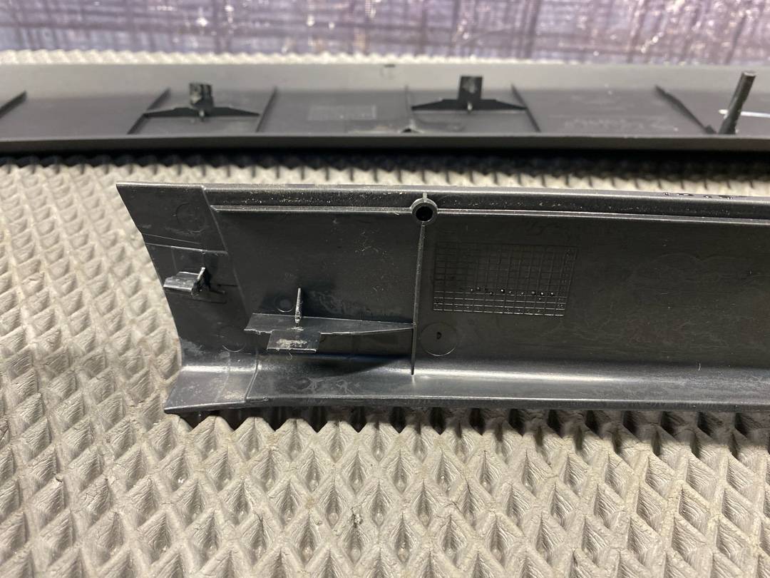 Обшивка крышки багажника, 1208 рублей, Красноярск