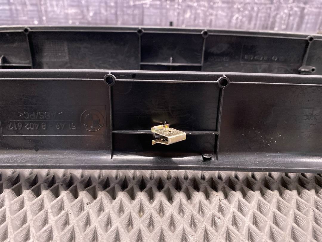 Обшивка крышки багажника, 1208 рублей, Красноярск