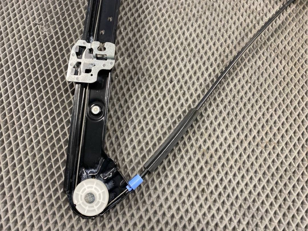 Стеклоподъемник, 2685 рублей, Красноярск