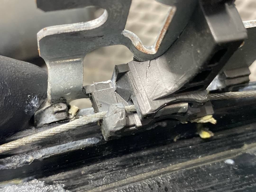 Стеклоподъемник, 2685 рублей, Красноярск