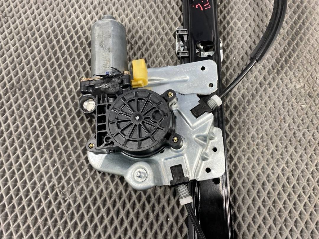 Стеклоподъемник, 3173 рублей, Красноярск