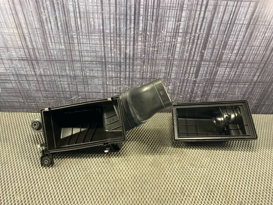 Корпус воздушного фильтра, 2820 рублей, Красноярск