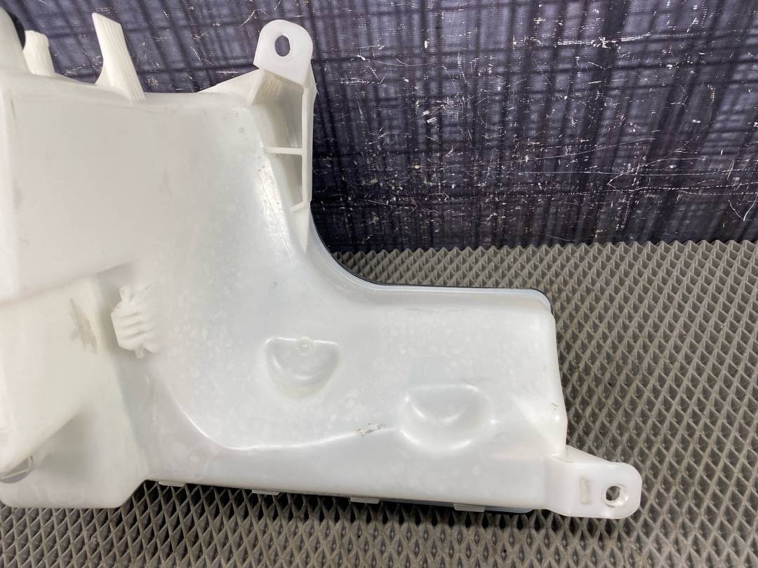 Бачок омывателя, 1155 рублей, Красноярск