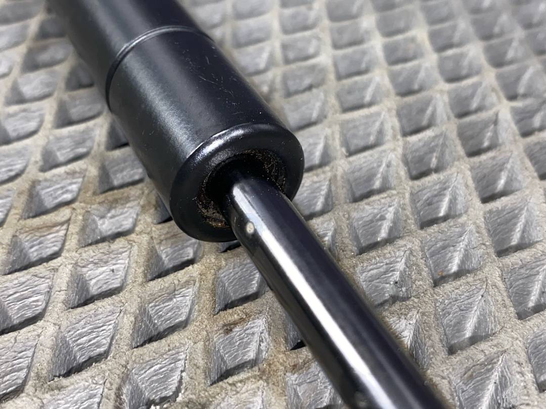 Амортизатор капота, 878 рублей, Красноярск