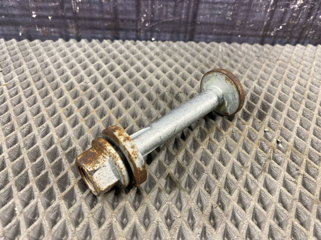 Болт развальный, 465 рублей, Красноярск